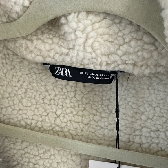 Zara Plaid Jacket with Sherpa Cream Lining - Picture 2 of 3